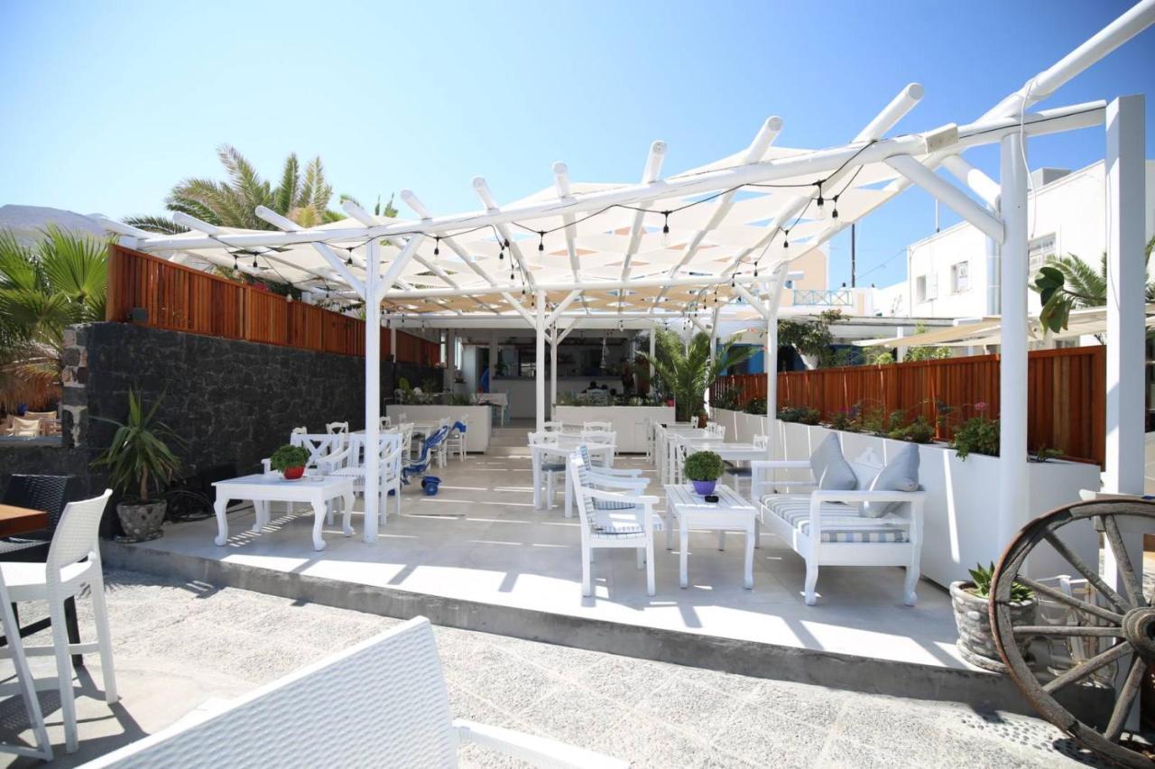 فندق Seaside Breeze Kamári المظهر الخارجي الصورة