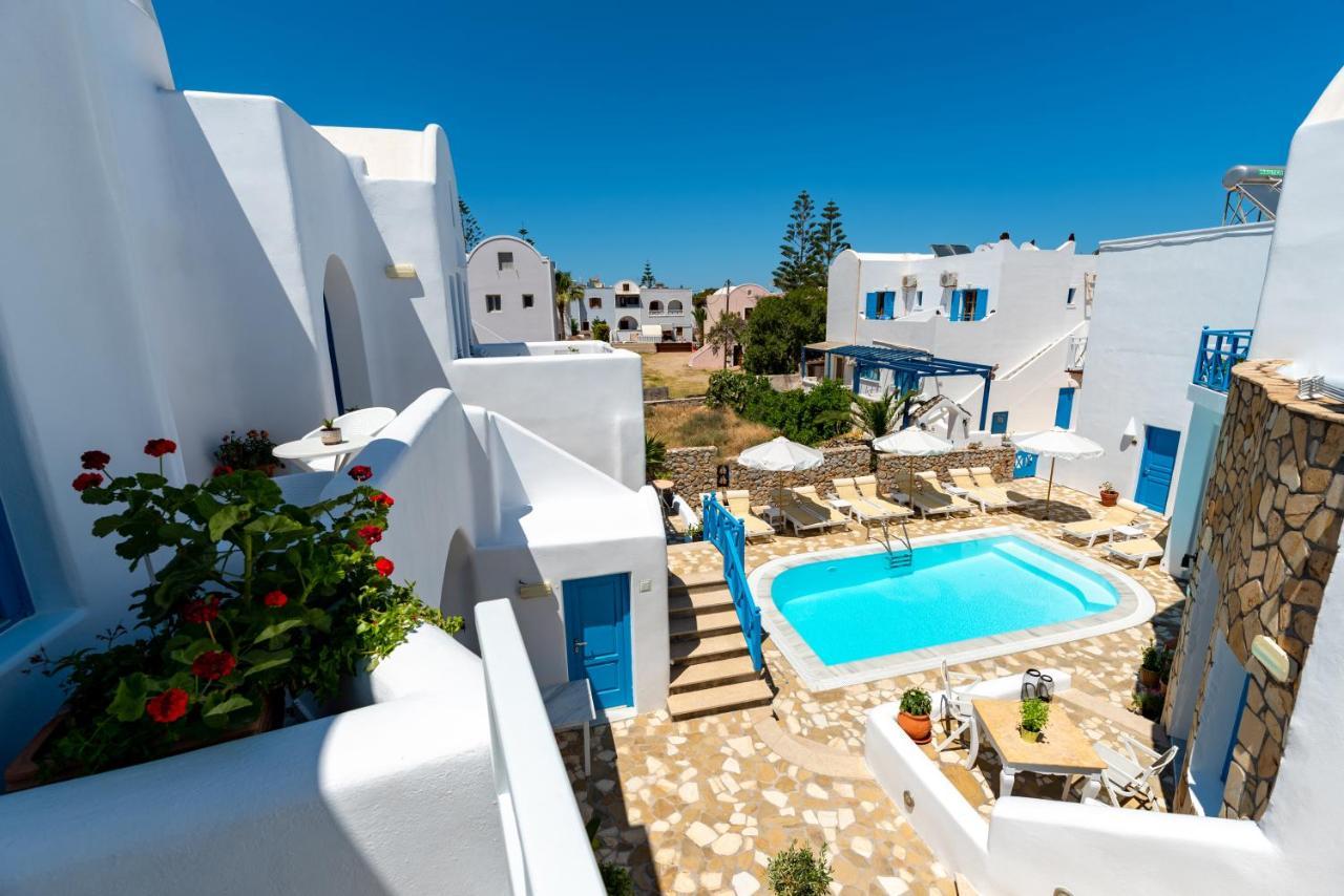 فندق Seaside Breeze Kamári المظهر الخارجي الصورة