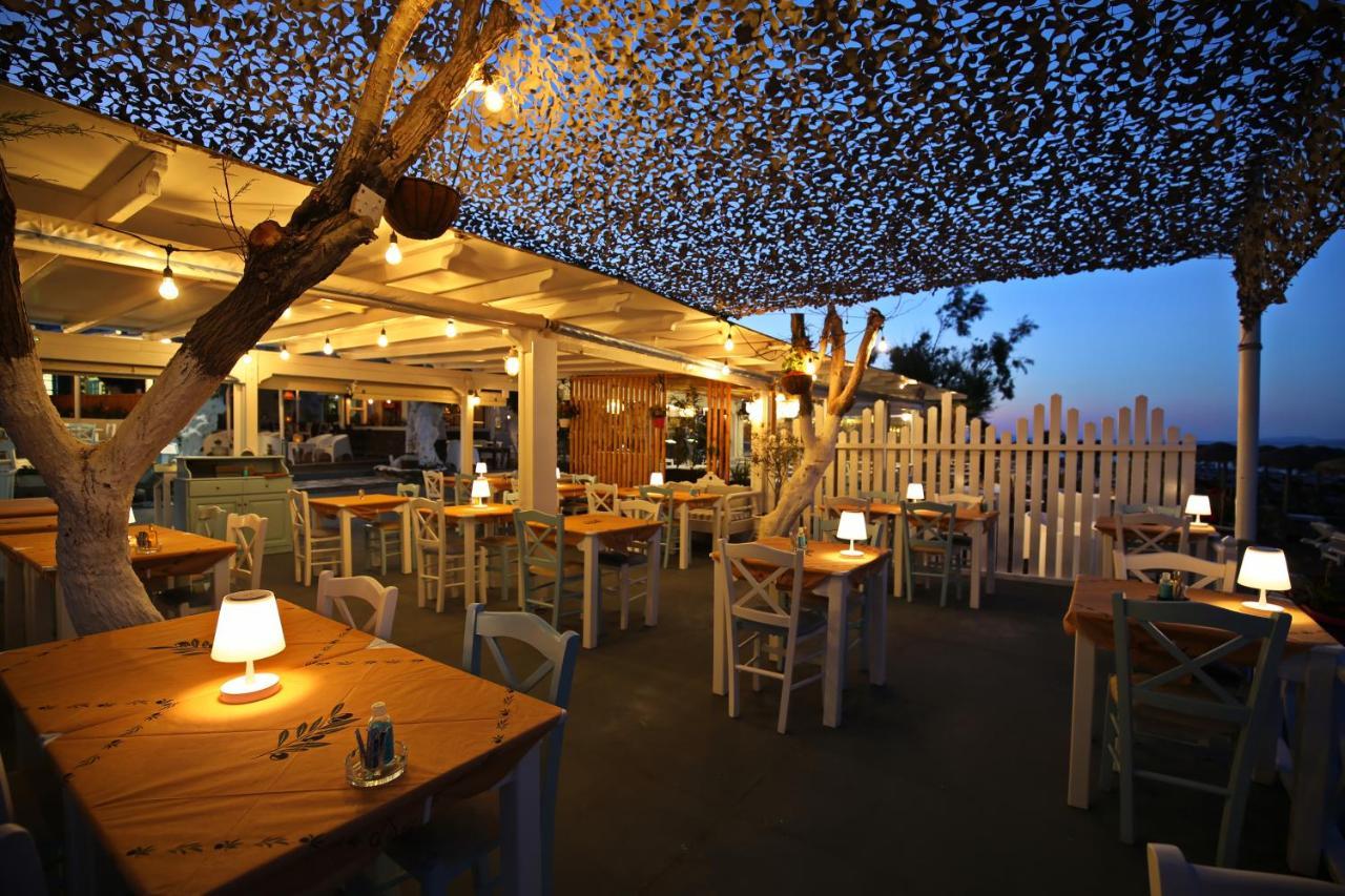 فندق Seaside Breeze Kamári المظهر الخارجي الصورة