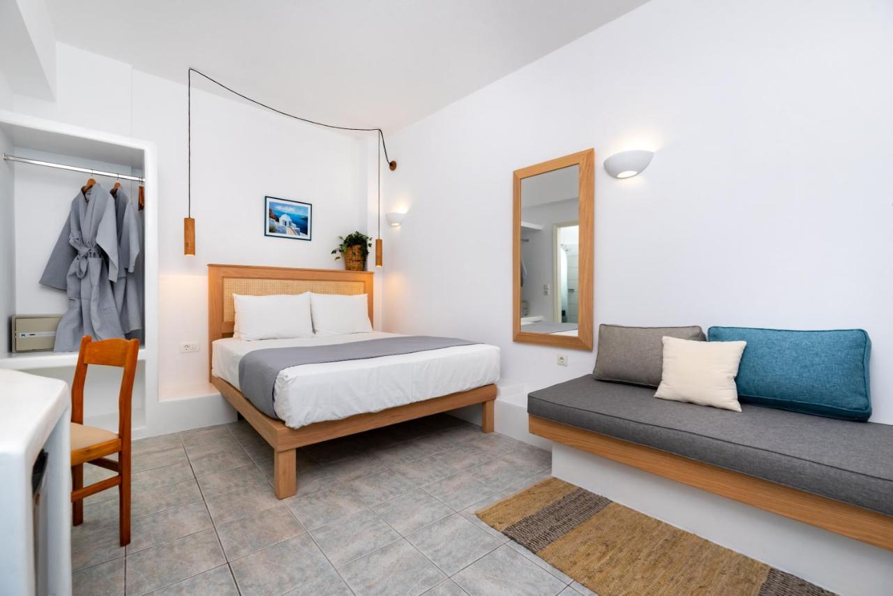 فندق Seaside Breeze Kamári المظهر الخارجي الصورة