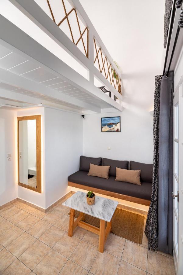 فندق Seaside Breeze Kamári المظهر الخارجي الصورة