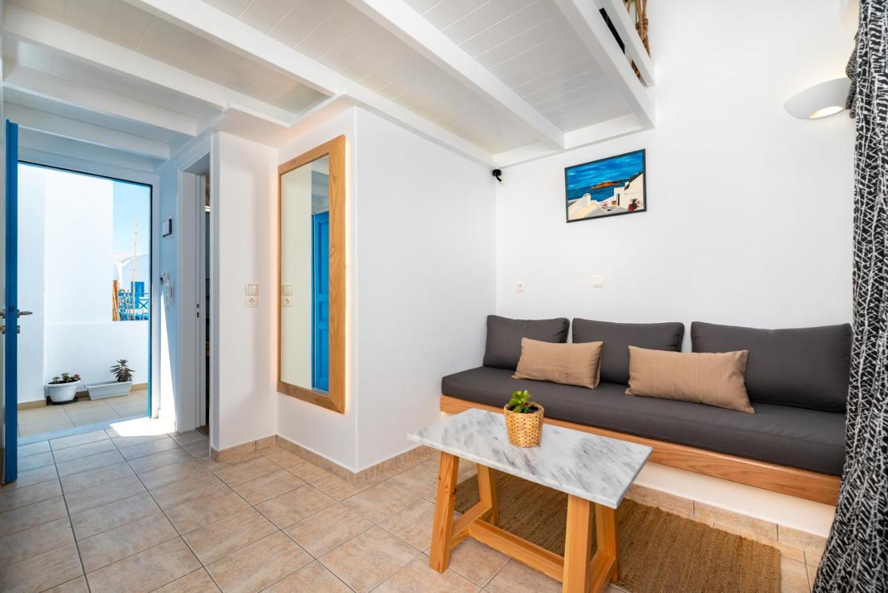 فندق Seaside Breeze Kamári المظهر الخارجي الصورة